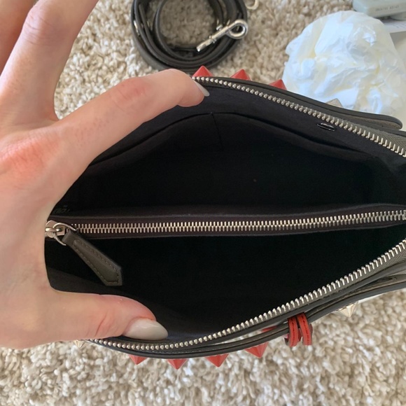 Handsbag Fendi - Picture 10 of 10